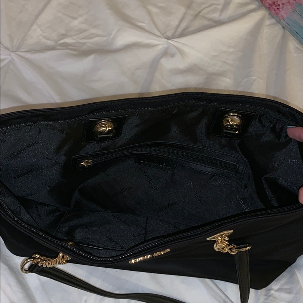 Calvin Klein Black Bag - Picture 4 of 4